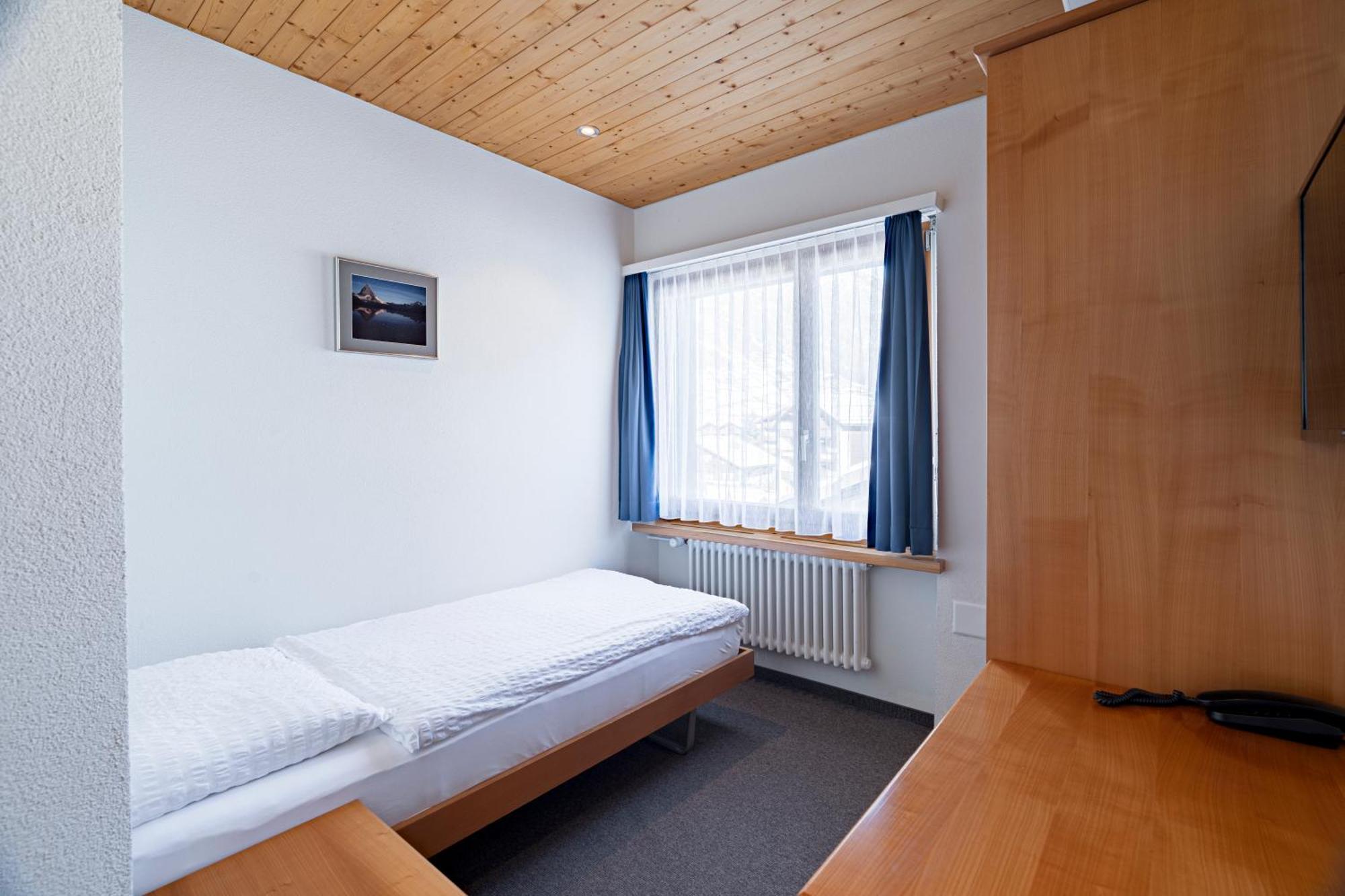 Hotel Parnass Цермат Екстериор снимка