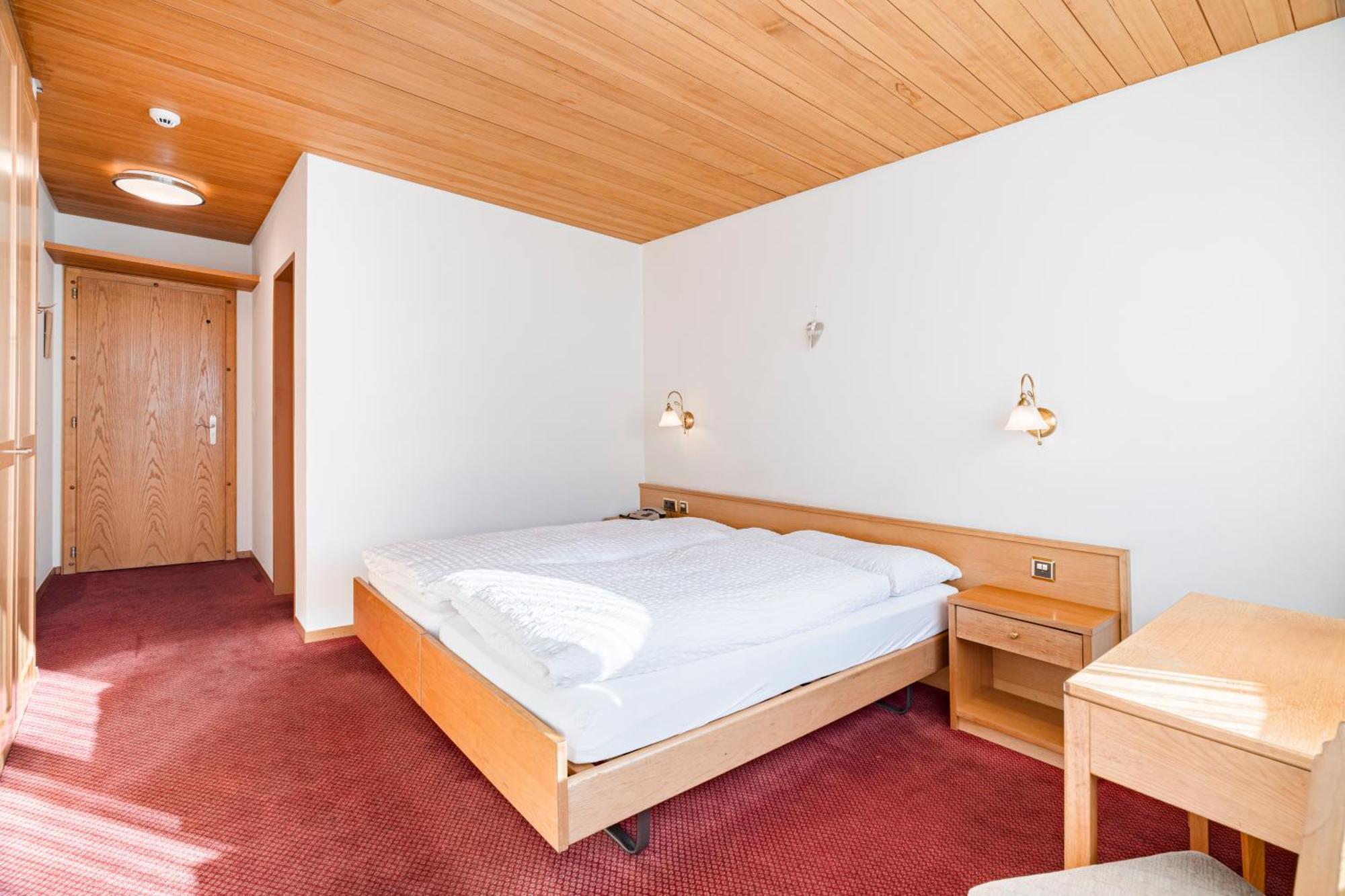 Hotel Parnass Цермат Екстериор снимка