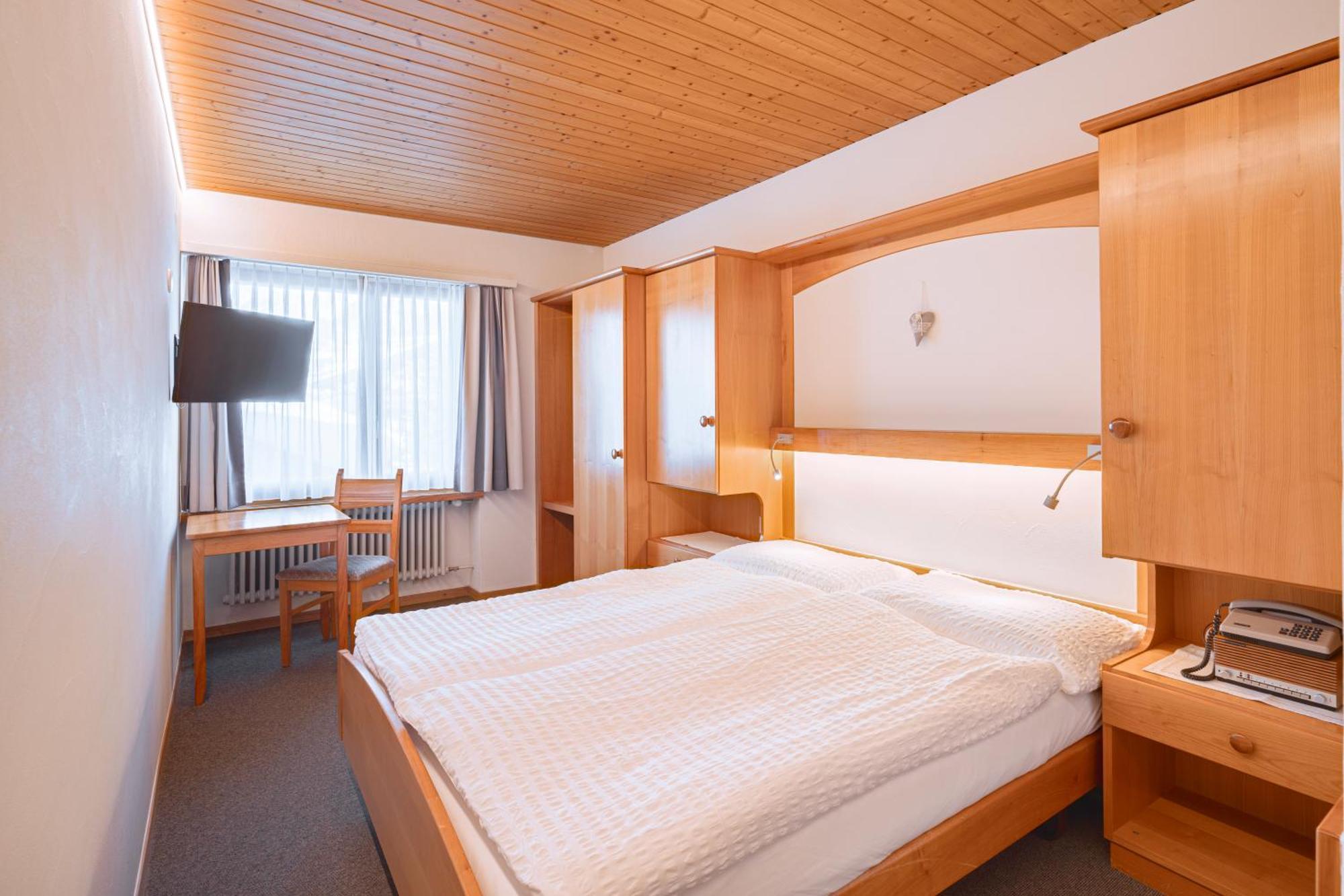 Hotel Parnass Цермат Екстериор снимка