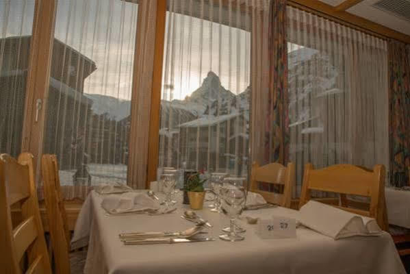 Hotel Parnass Цермат Екстериор снимка